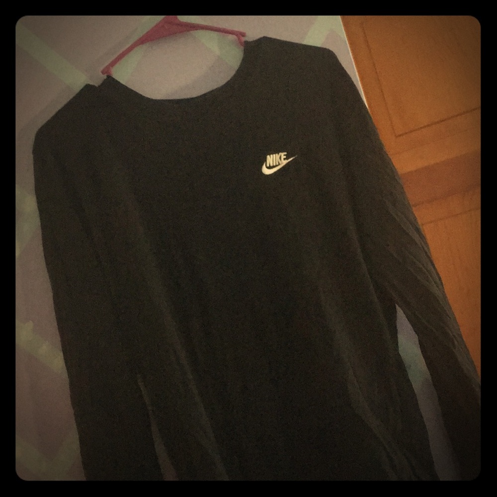 Nike sweat shirt
